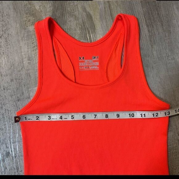 NWOT Neon orange Under armor tank top & capris - Picture 7 of 15